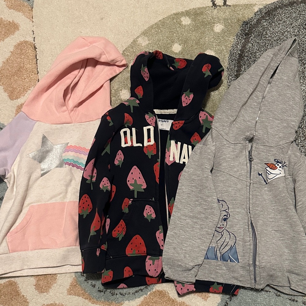 Bundle of 3 hoodies. Size 4T